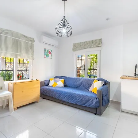 Holiday home Calas E Jardin