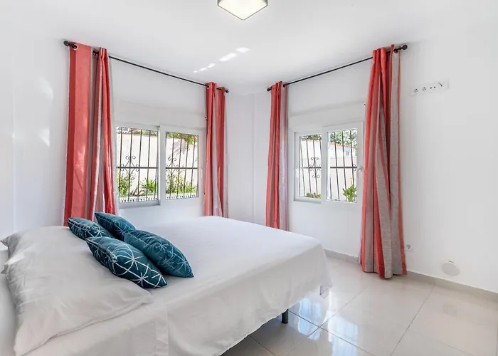 Calas E Jardin * Torrevieja