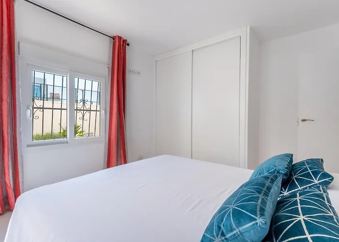 Calas E Jardin Holiday home *